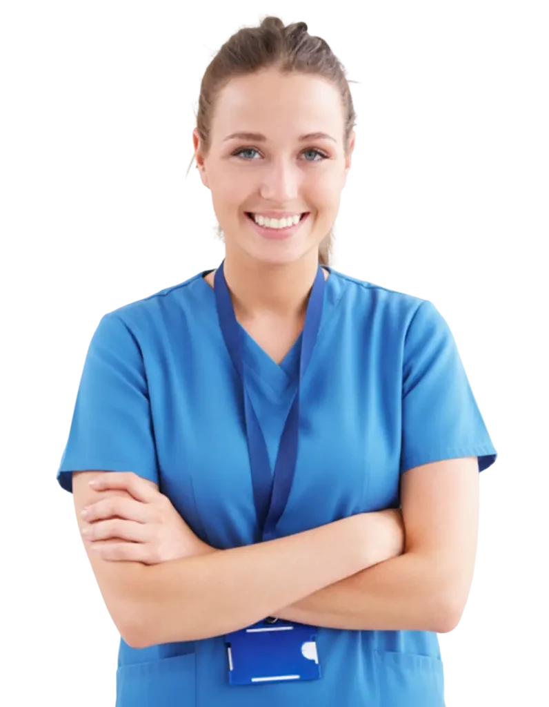 Miembro del personal del ELEAM, sonriendo con uniforme azul y brazos cruzados